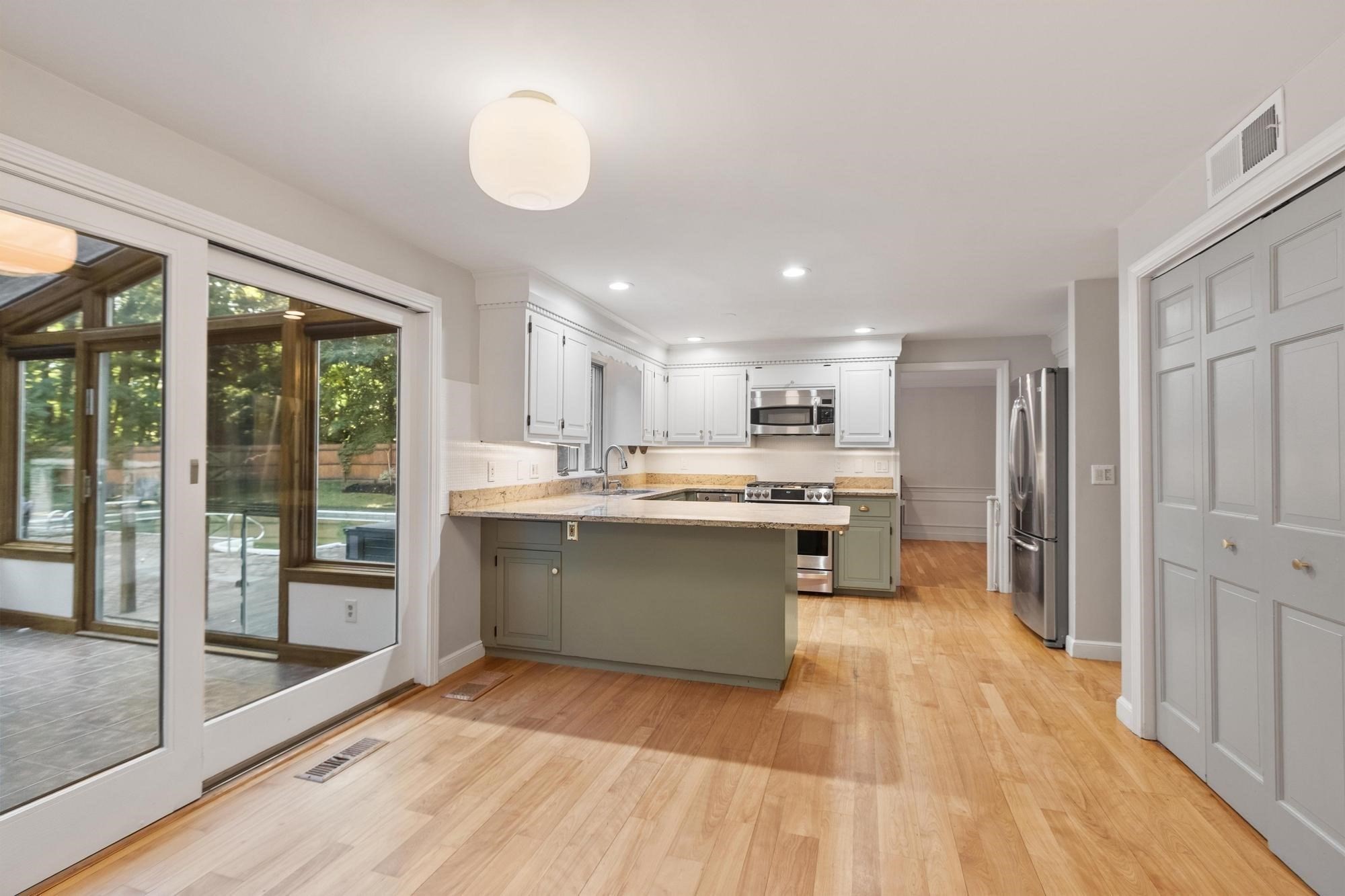 4 Wellington Circle