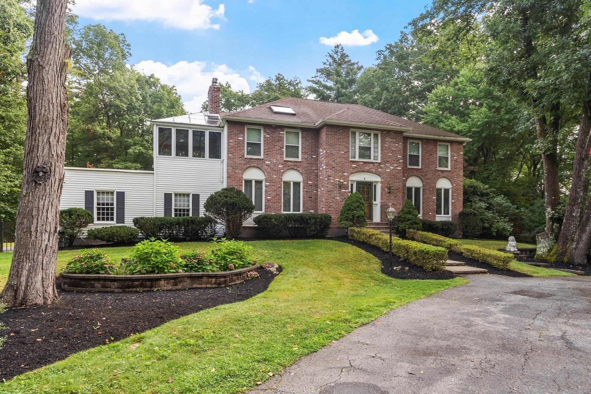 4 Wellington Circle