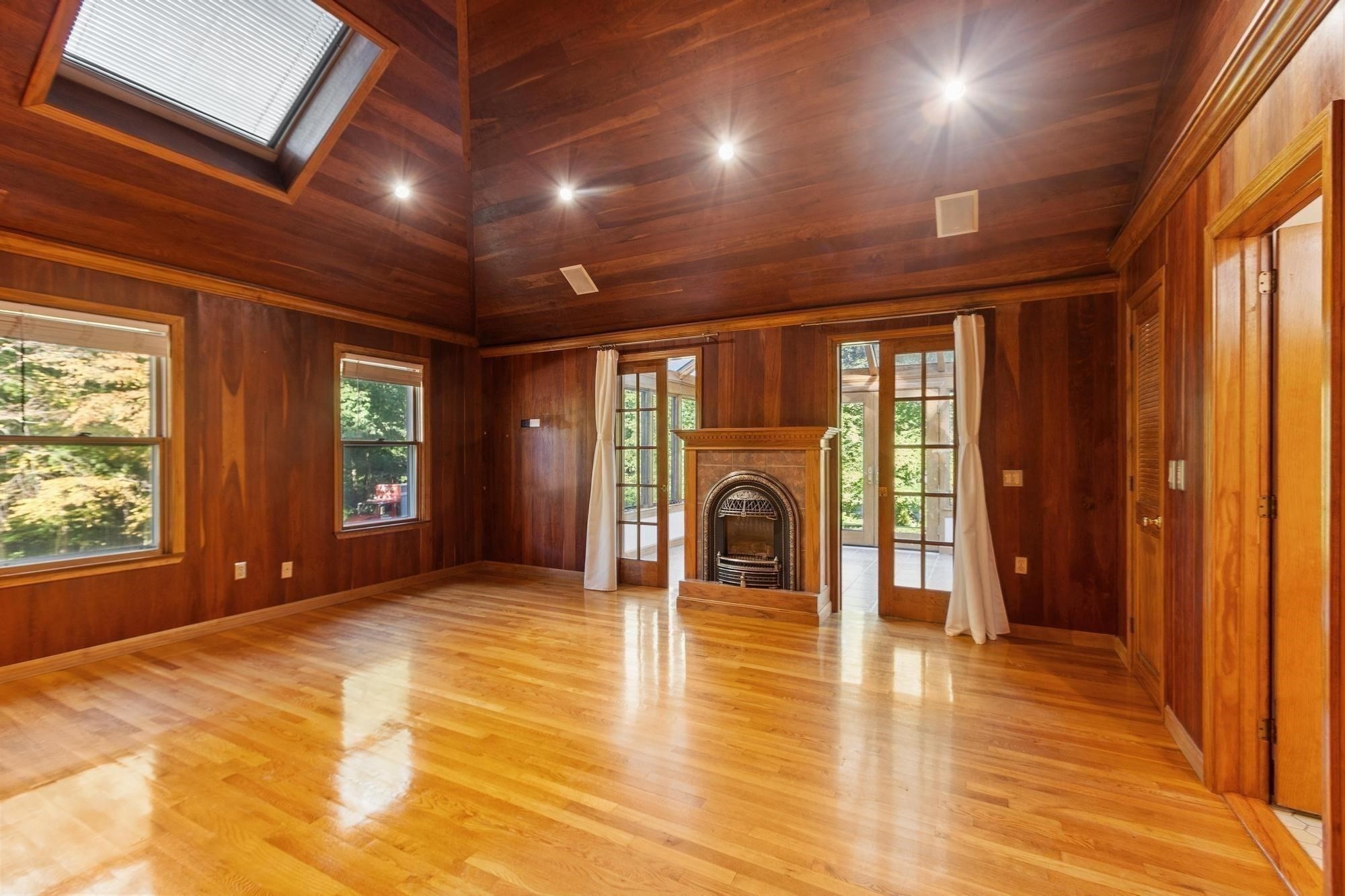 4 Wellington Circle