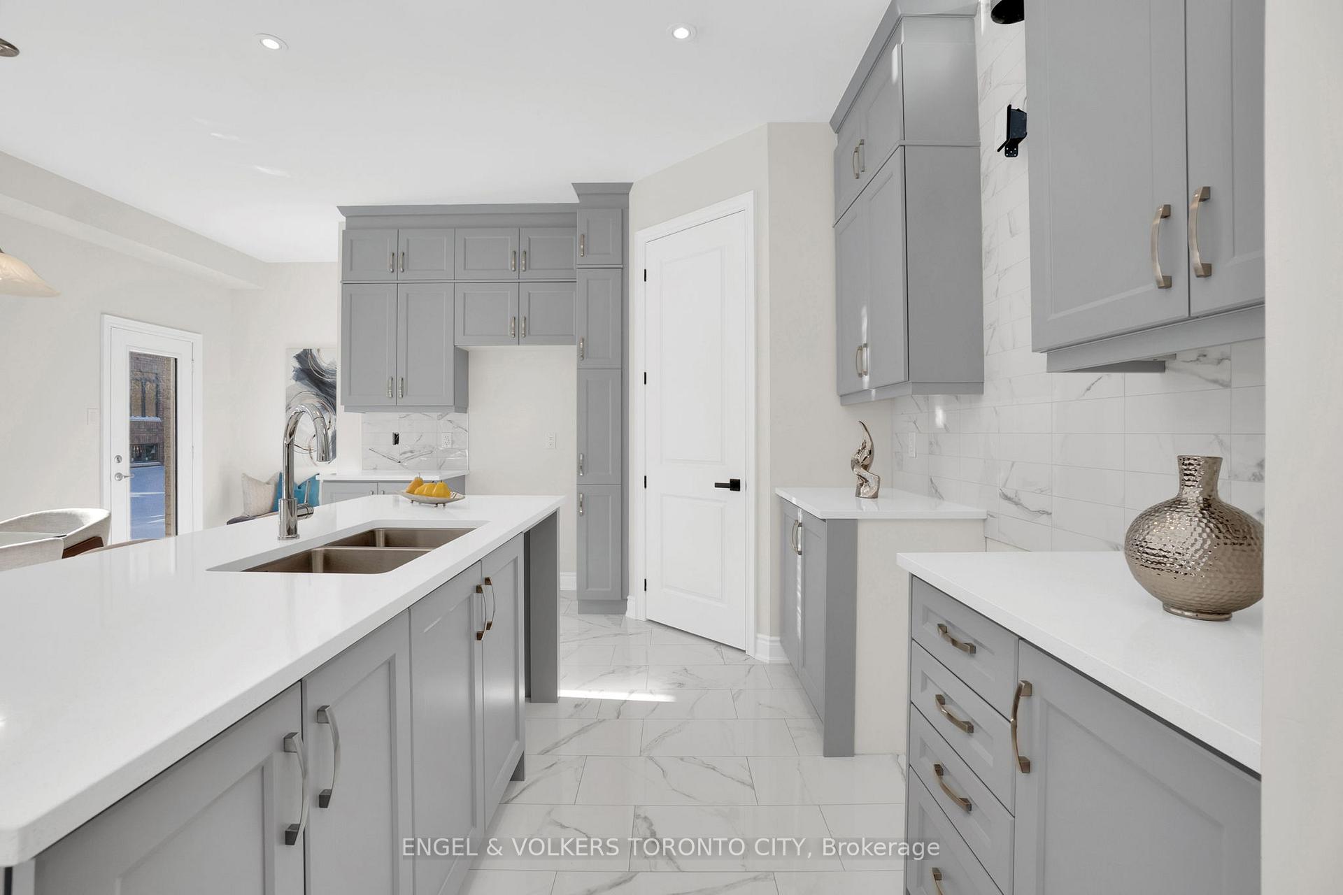 58 Claremont Drive N, Brampton, ON L6R 4G3