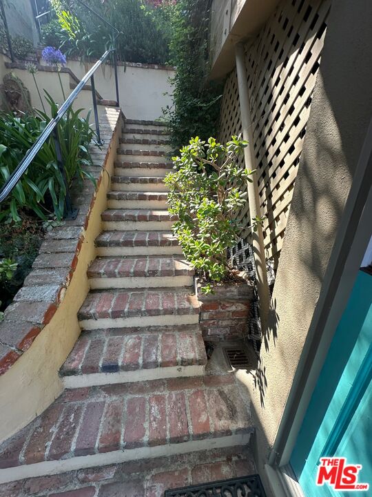 213 Ocean Ave Unit: 1