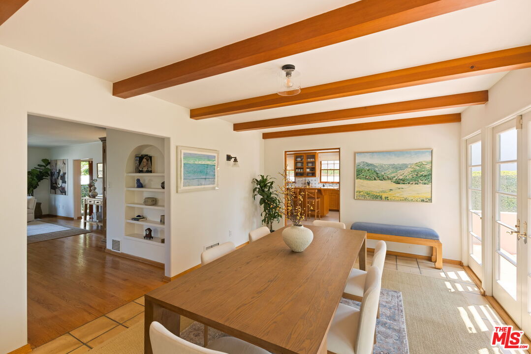 306 AMALFI DR