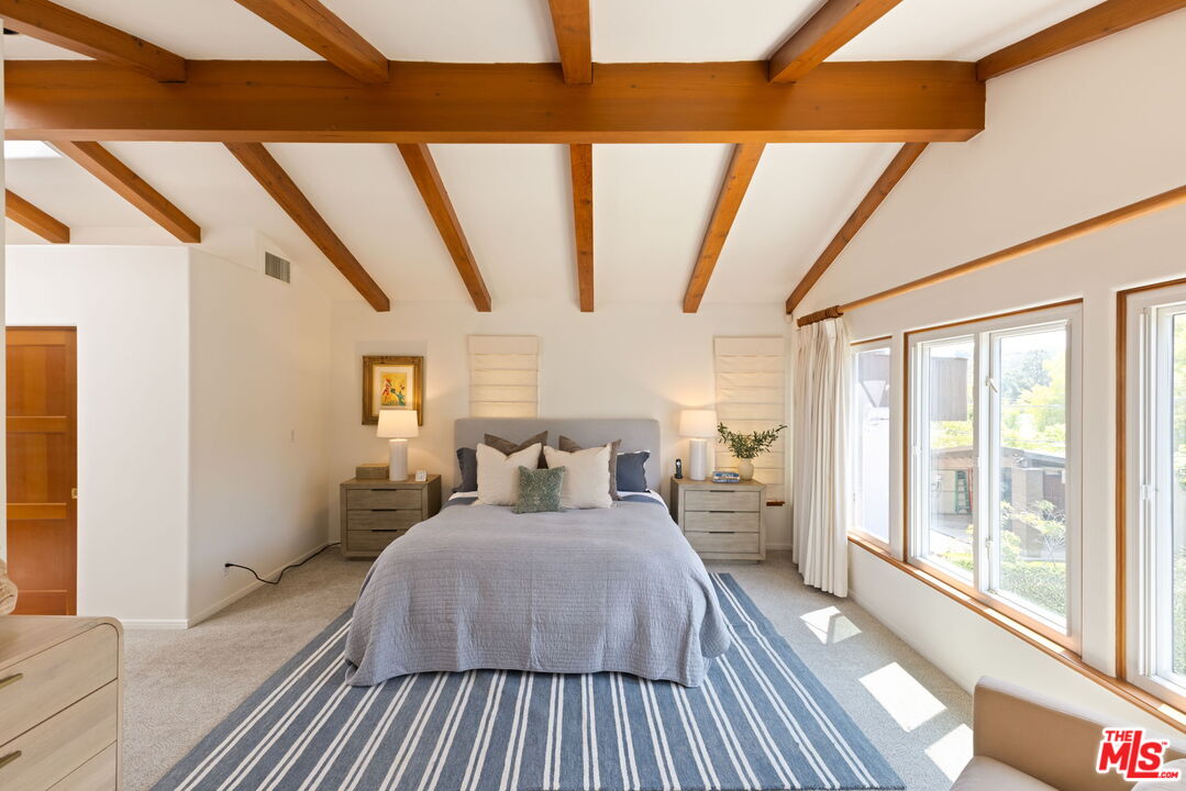 306 AMALFI DR
