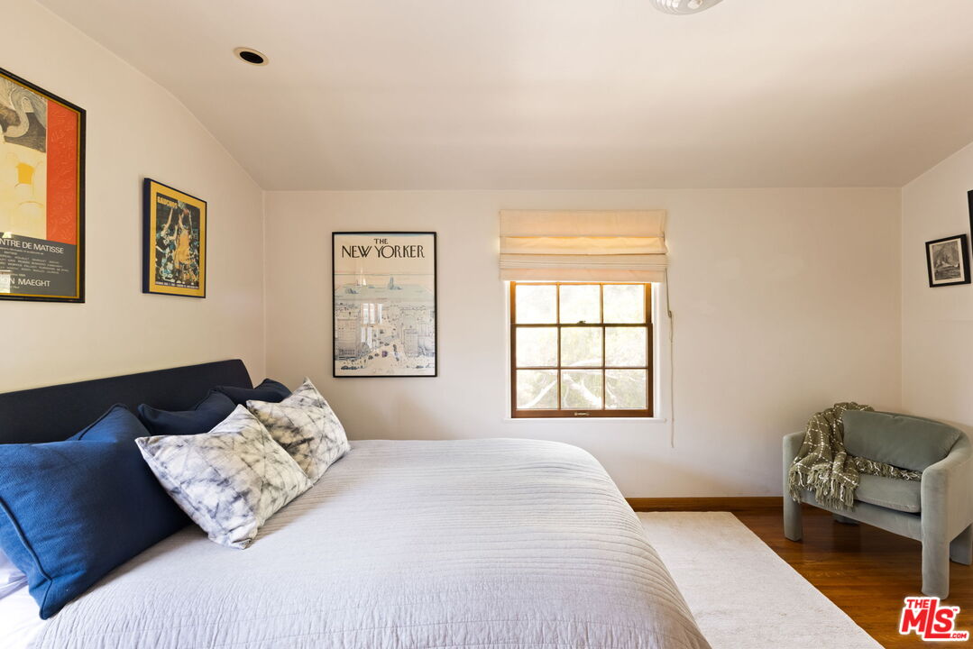 306 AMALFI DR