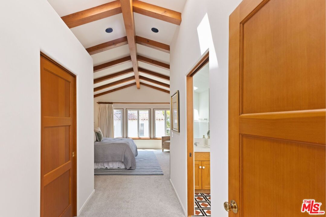 306 AMALFI DR