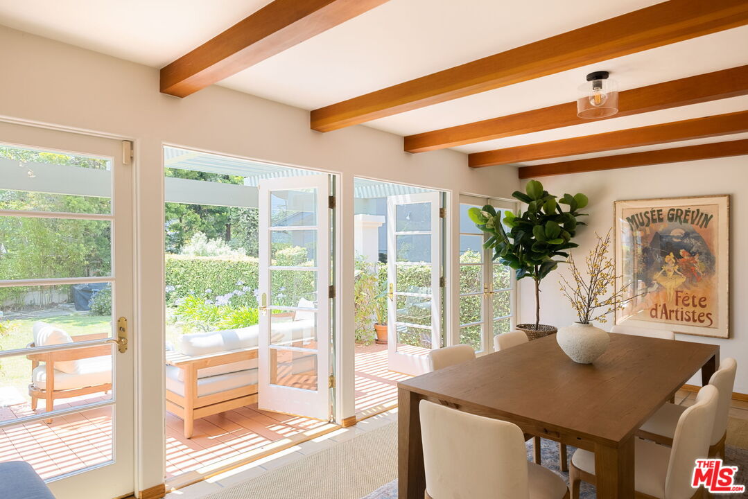 306 AMALFI DR