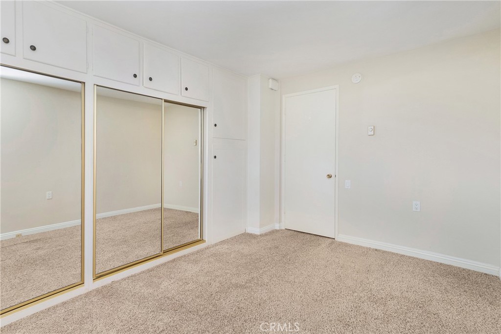 25 Avenida Castilla Unit: B