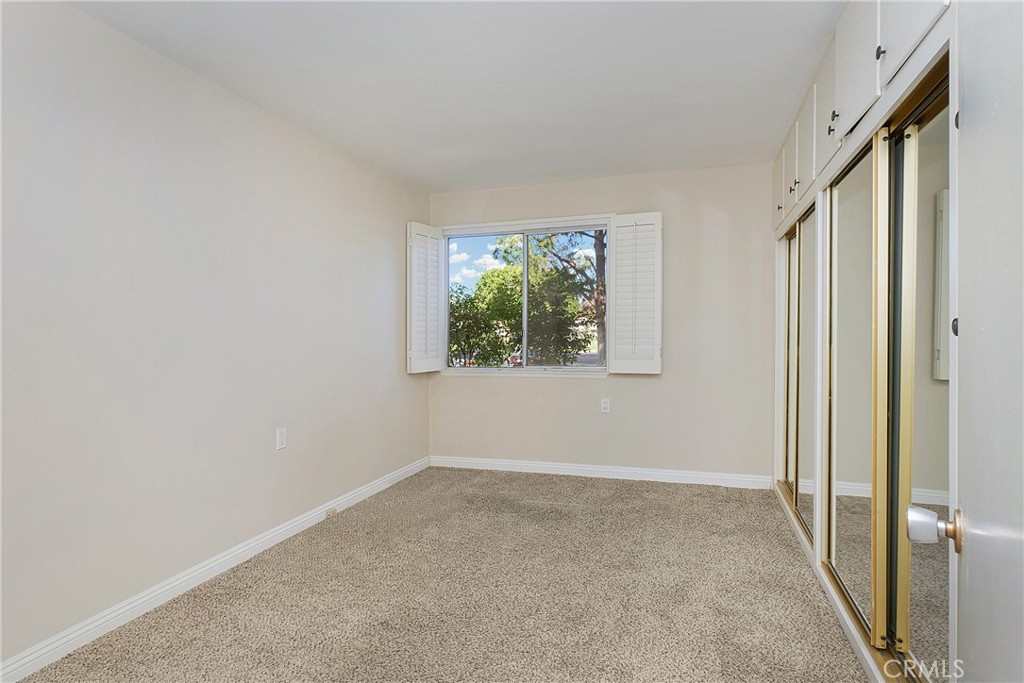 25 Avenida Castilla Unit: B