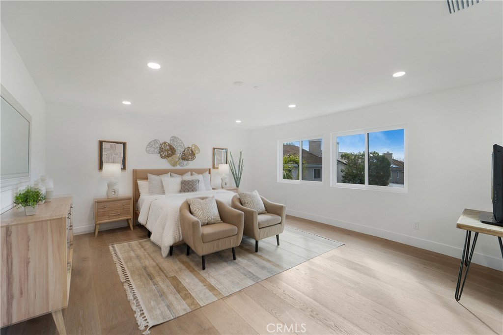 7 Hemingway Court
