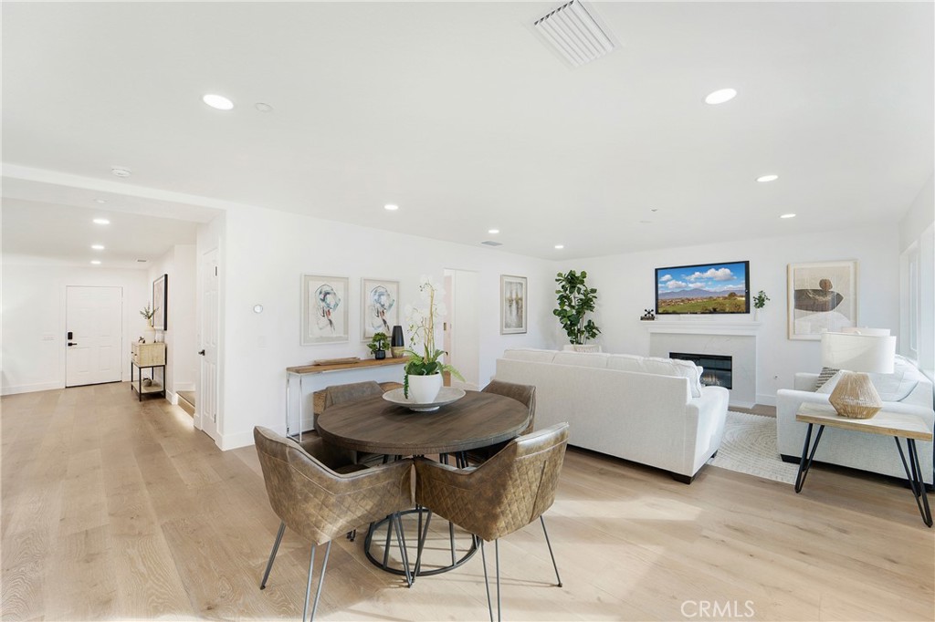7 Hemingway Court