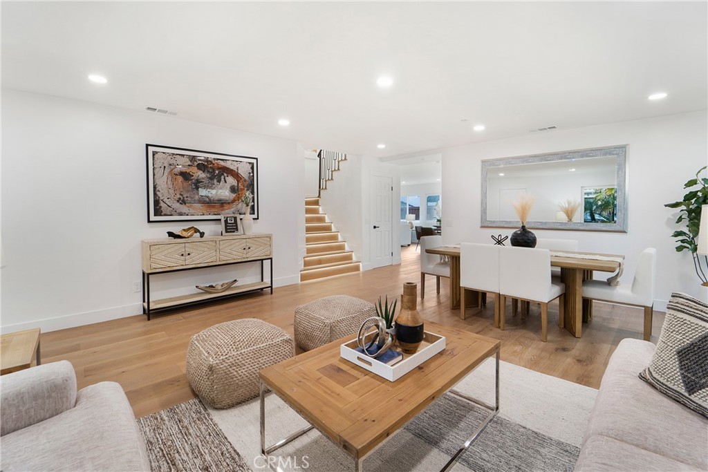 7 Hemingway Court