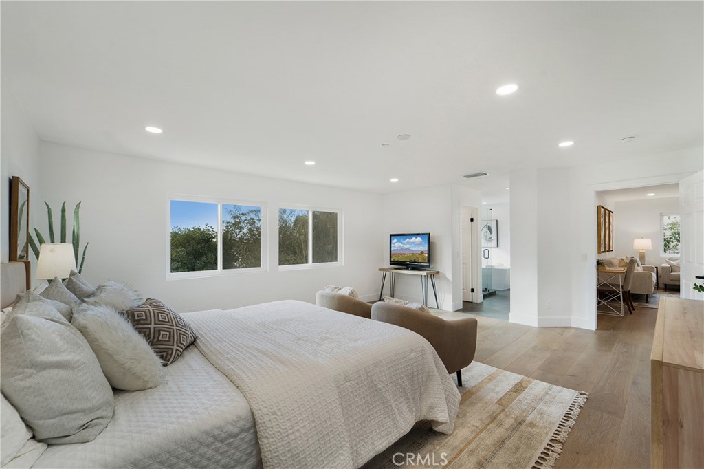 7 Hemingway Court
