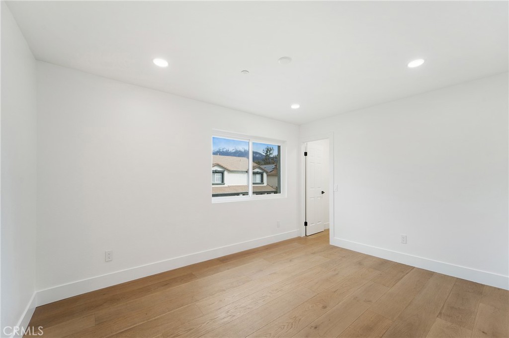 7 Hemingway Court