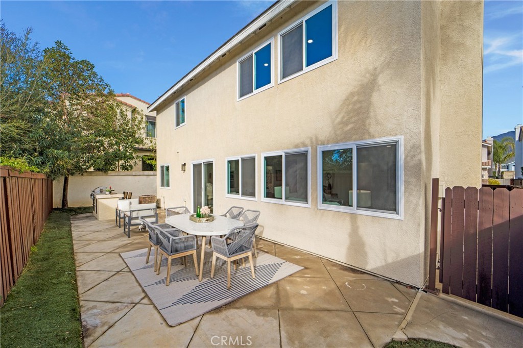 7 Hemingway Court