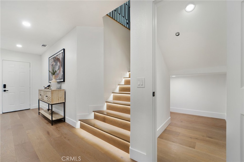 7 Hemingway Court