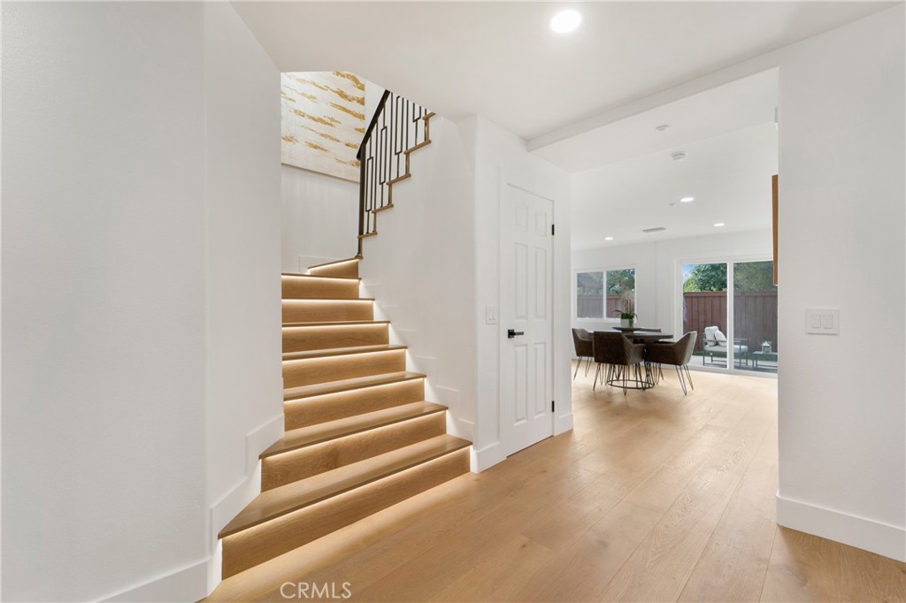 7 Hemingway Court