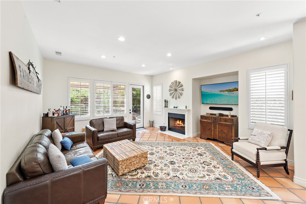 18661 Topanga Canyon Road