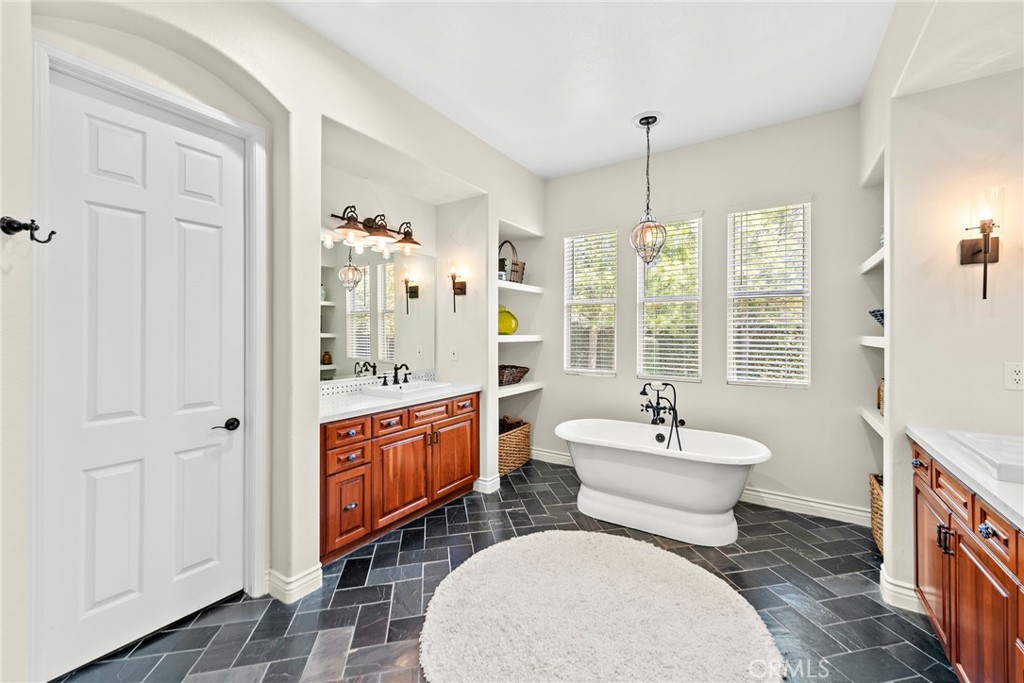 18661 Topanga Canyon Road