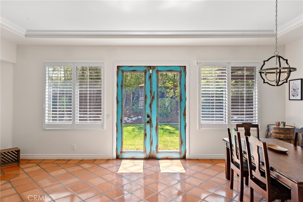 18661 Topanga Canyon Road