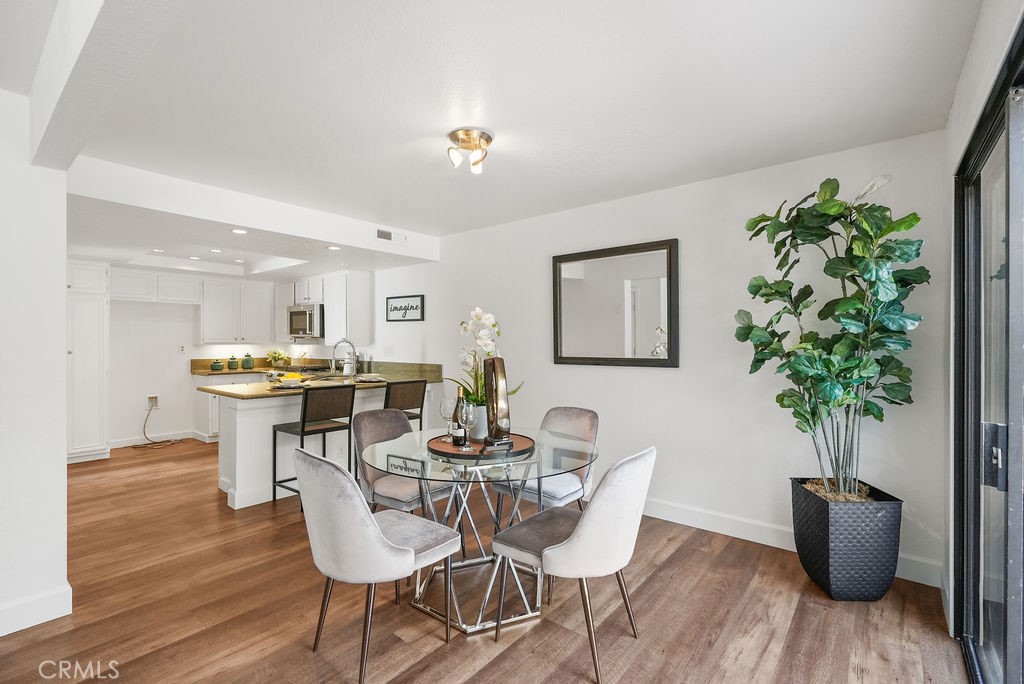 24511 Sutton Lane