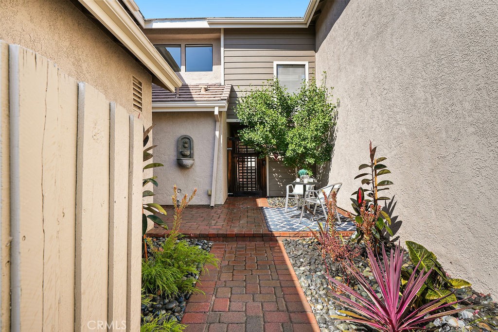 24511 Sutton Lane