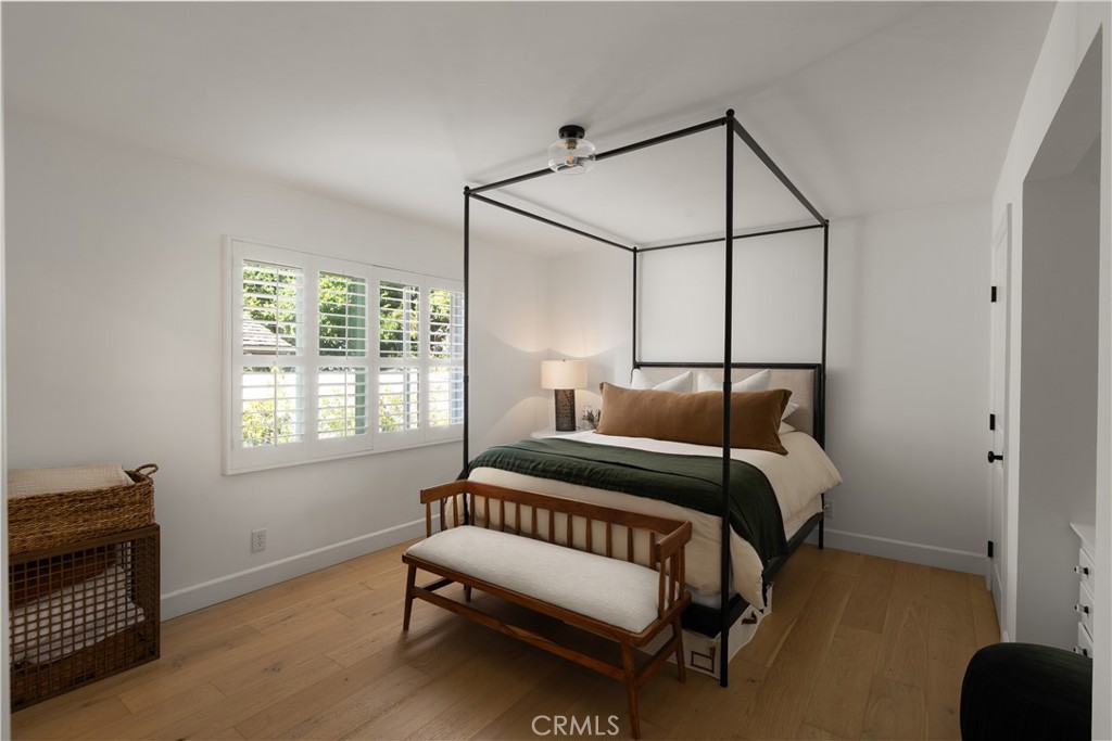 2809 Via De La Guerra