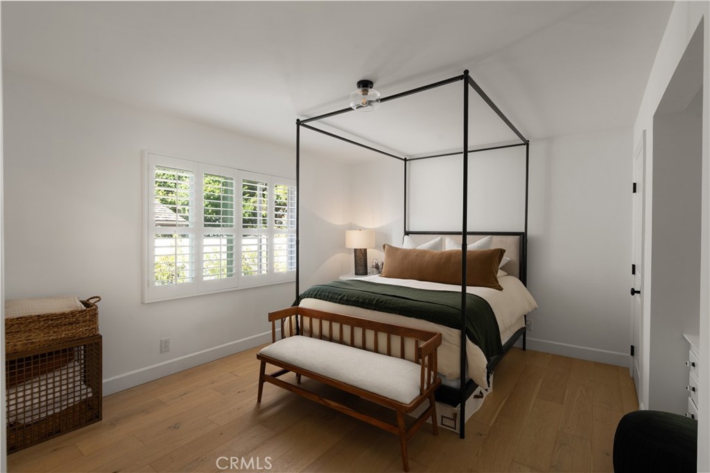 2809 Via De La Guerra