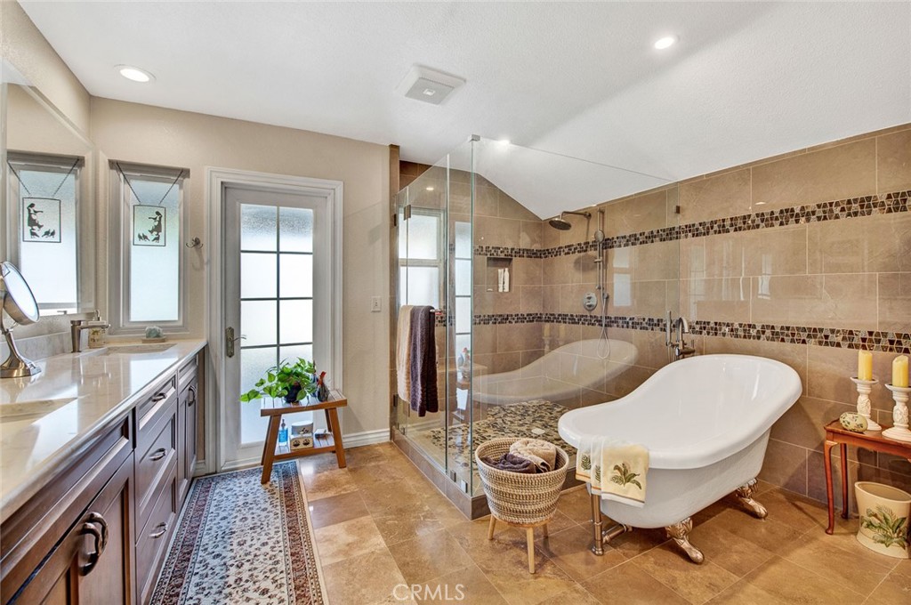 7214 E Wrangler Circle