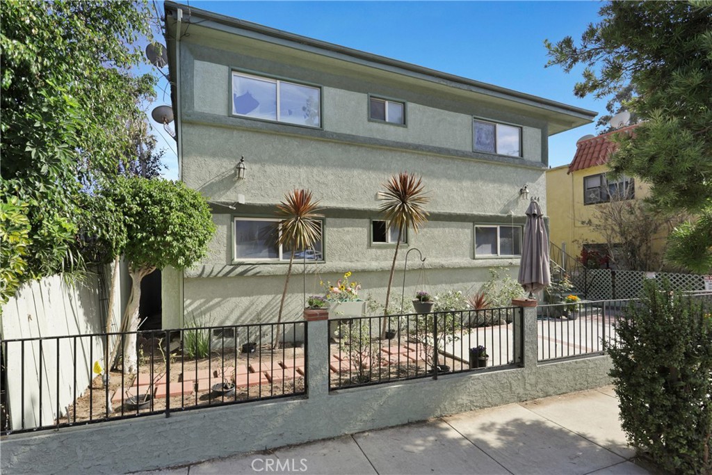 644 Pier Avenue Unit: 2