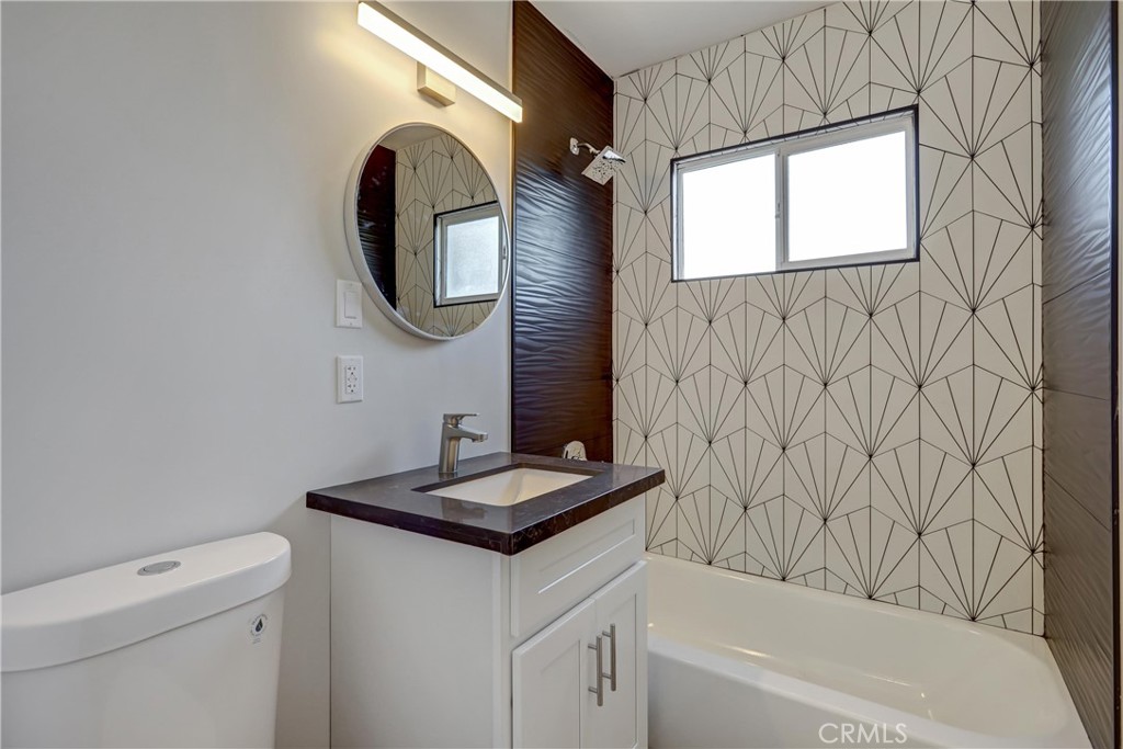 644 Pier Avenue Unit: 2