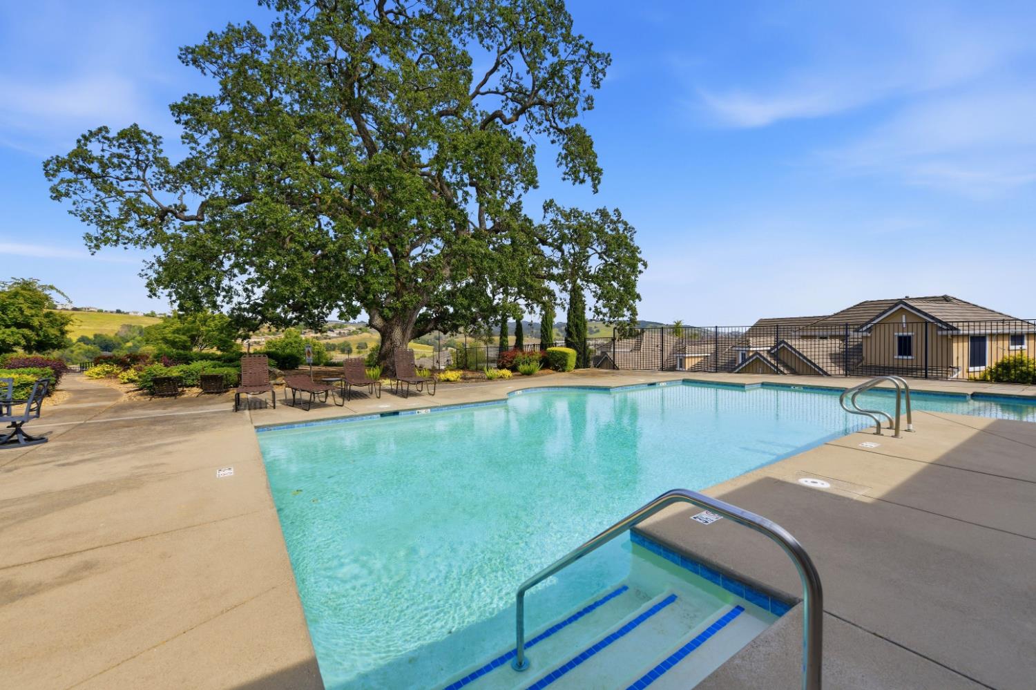 3803 Park Drive