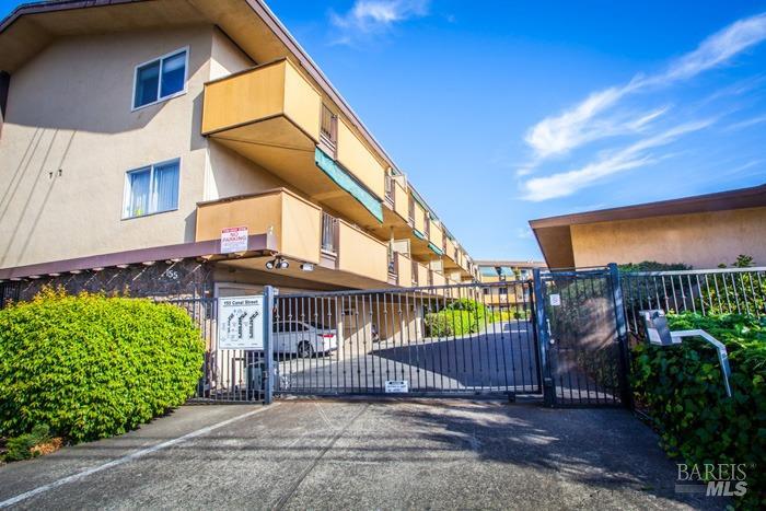 155 Canal Street Unit: 21