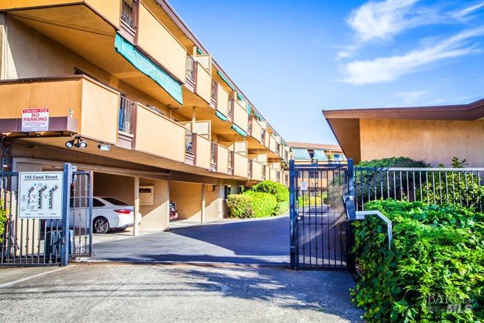 155 Canal Street Unit: 22