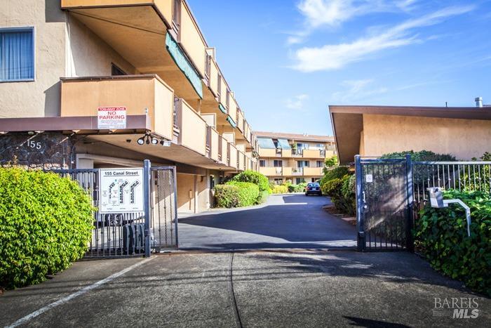 155 Canal Street Unit: 22