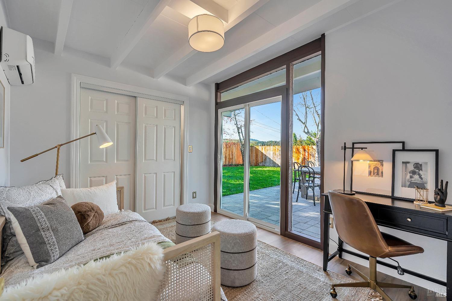 1271 Leafwood Heights