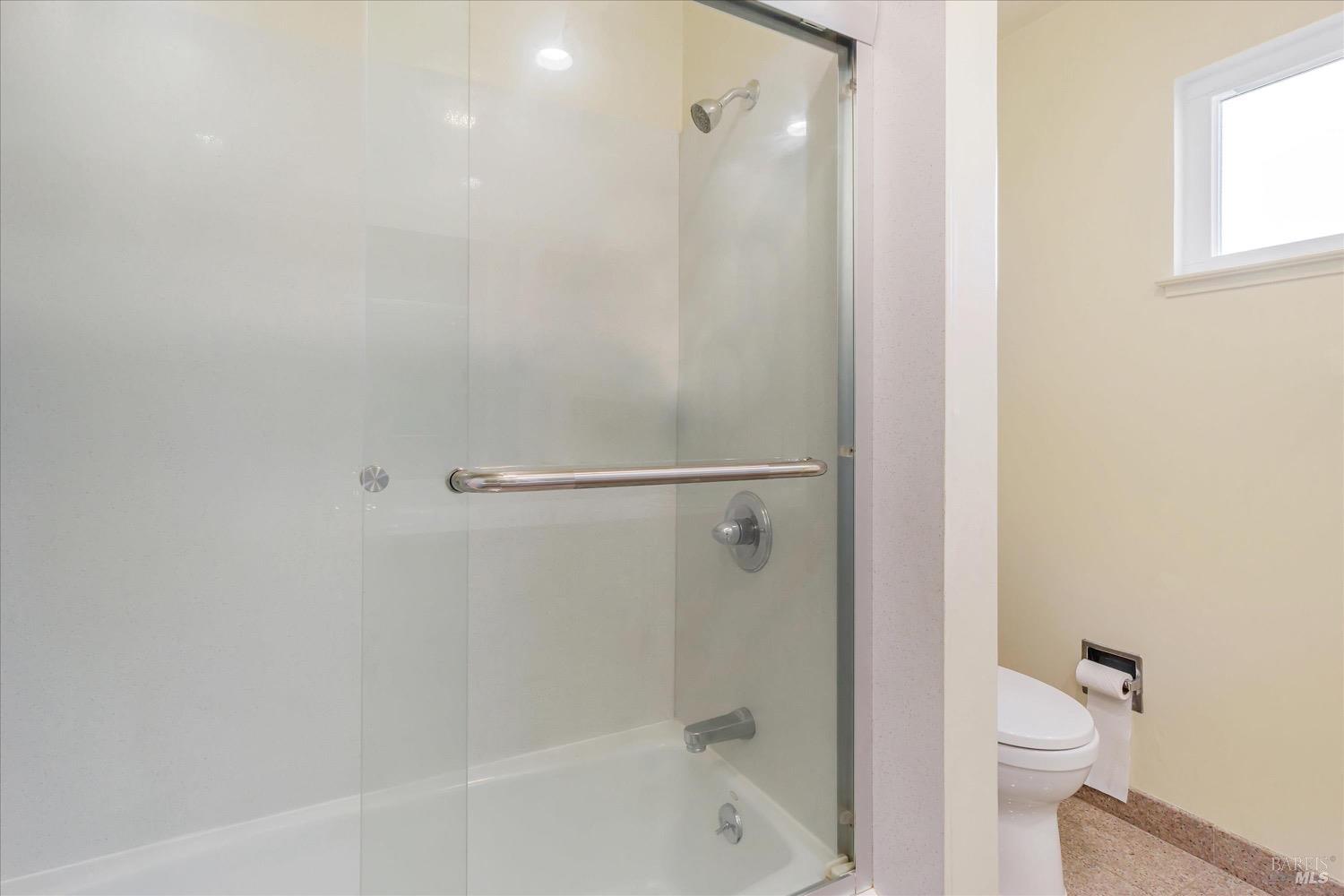 3435 Klamath Woods Place