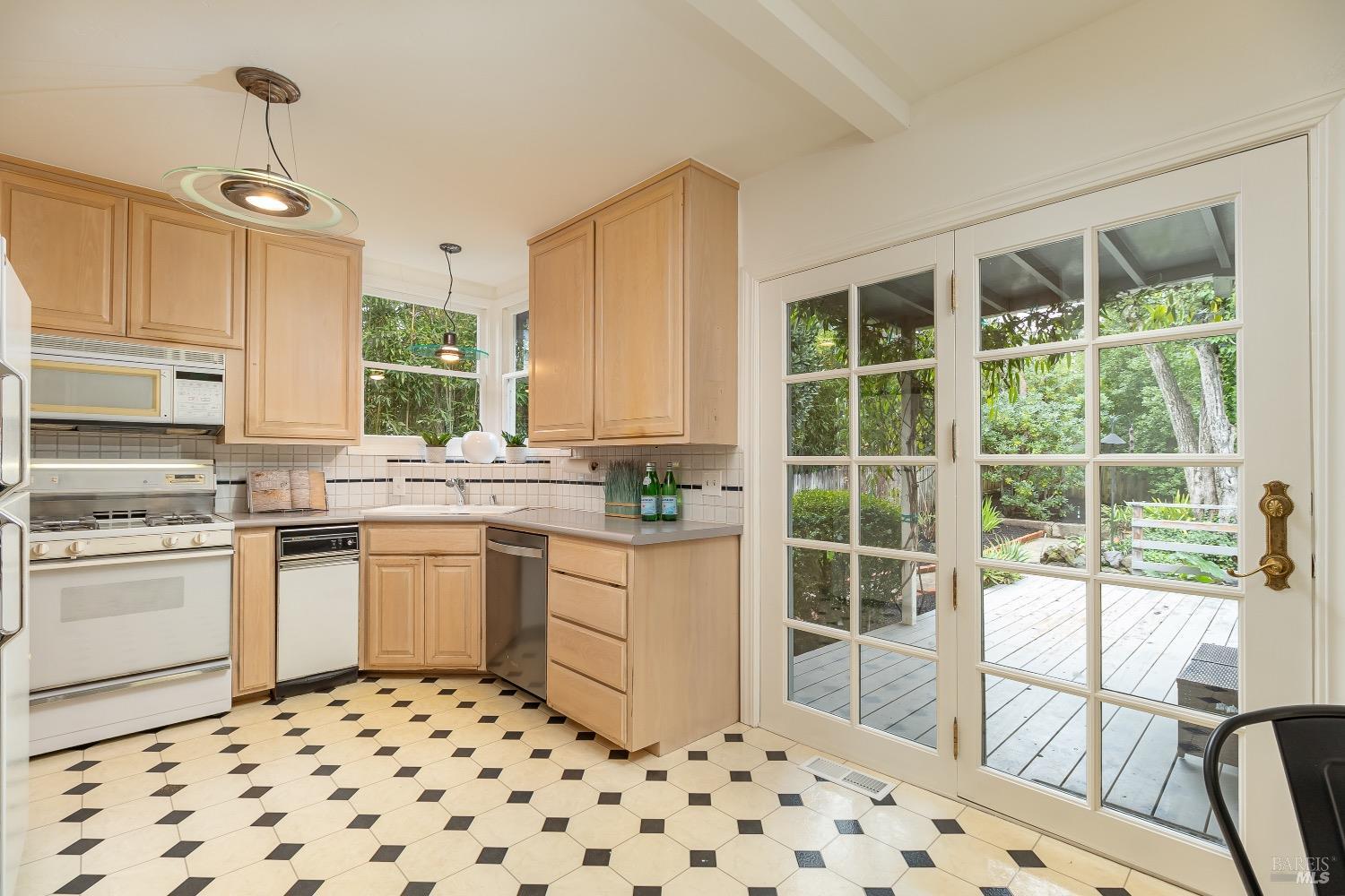 54 Mountain View Avenue