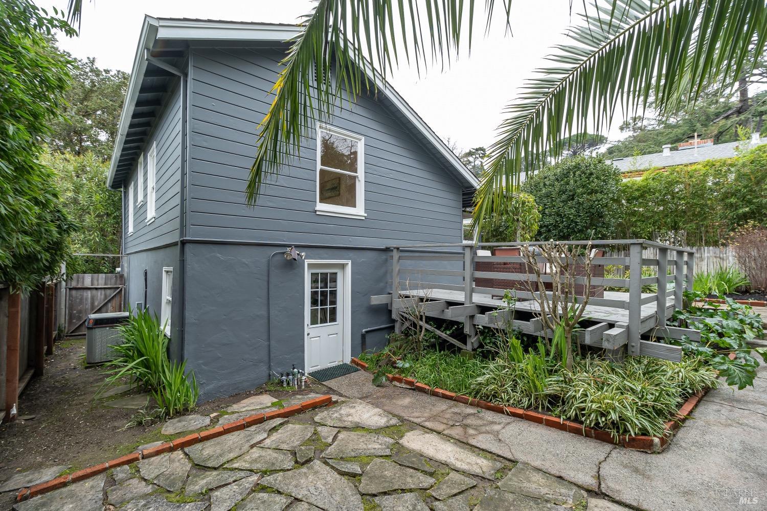 54 Mountain View Avenue