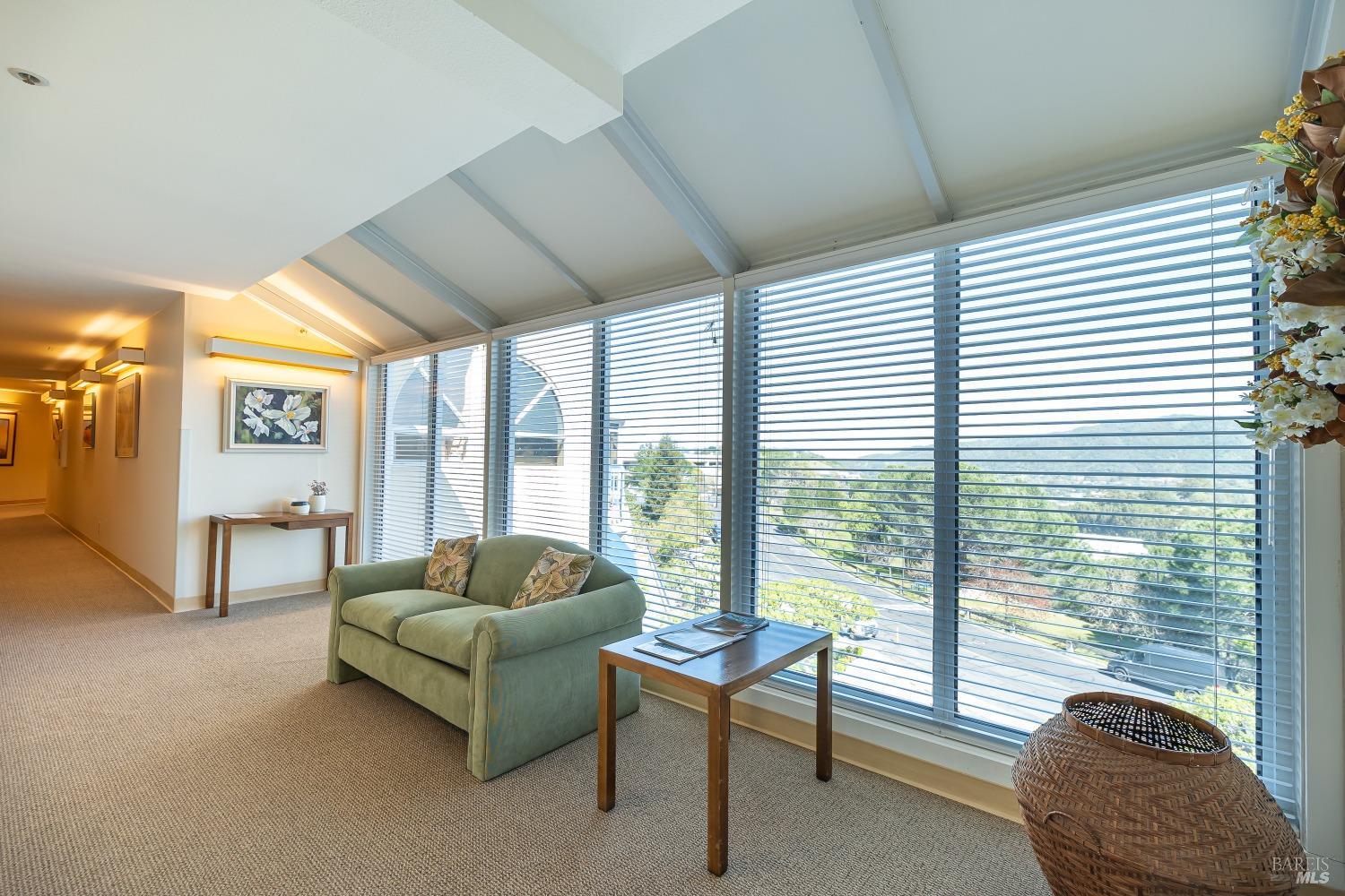 100 Thorndale Drive Unit: 434