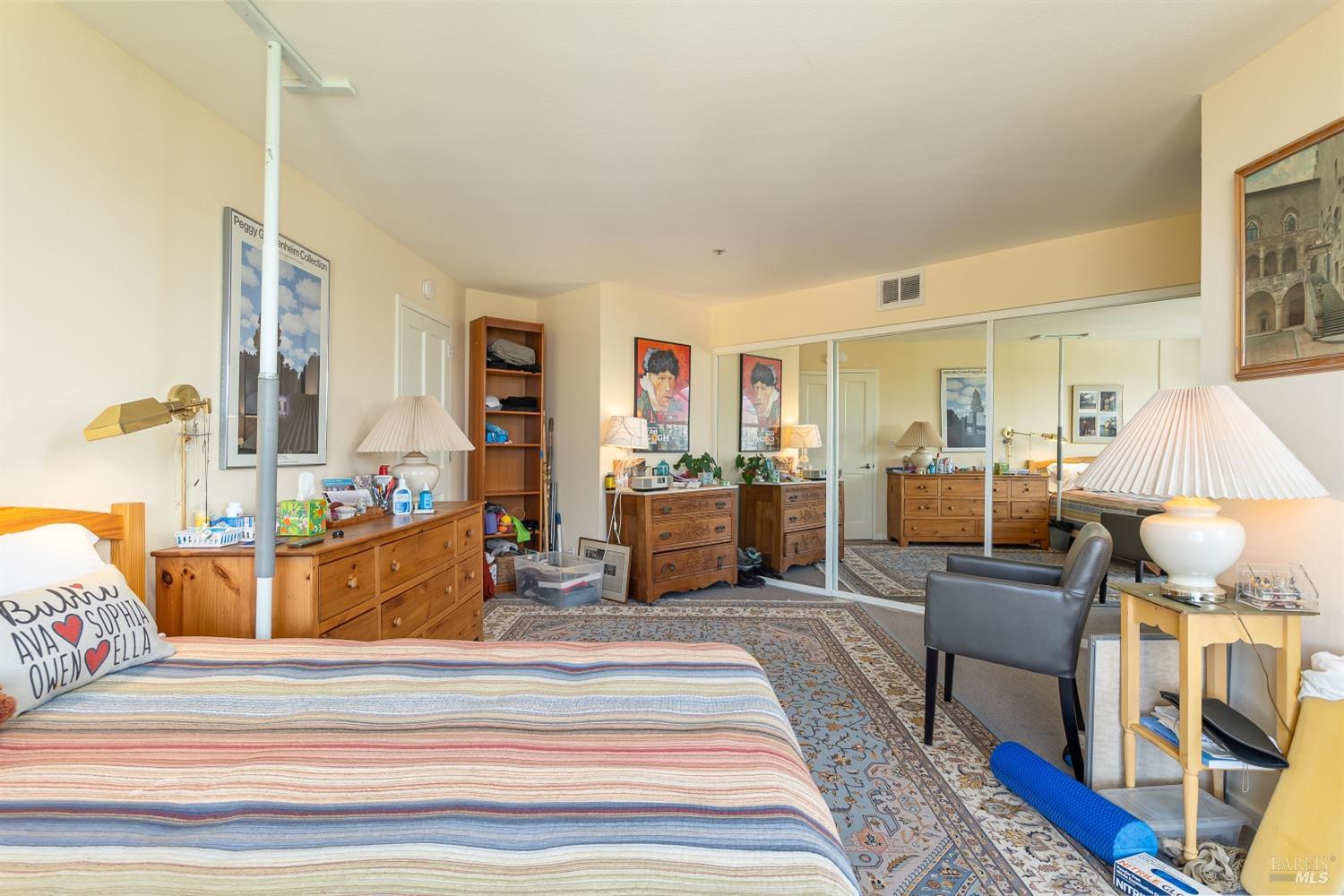 100 Thorndale Drive Unit: 434