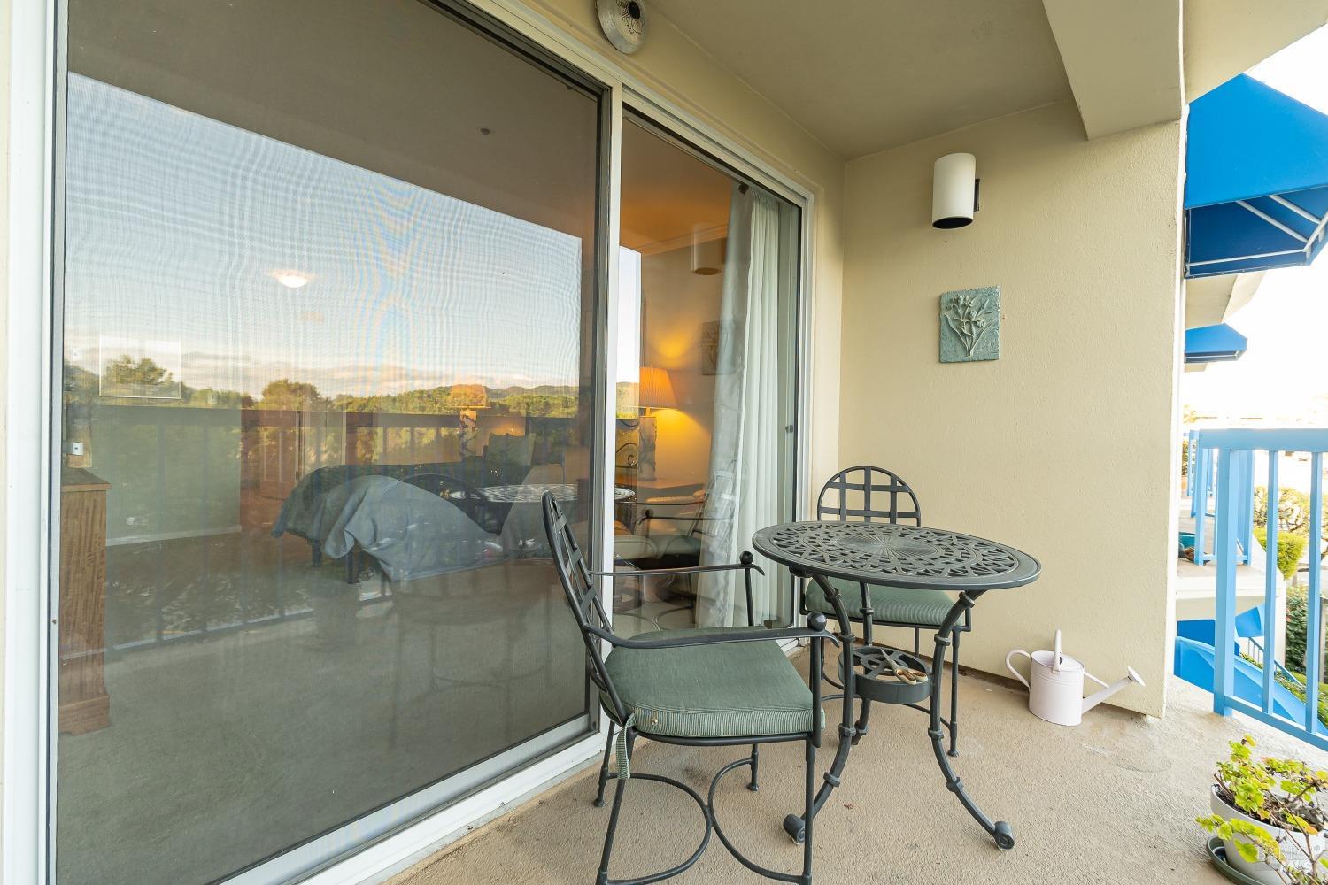 100 Thorndale Dr #243