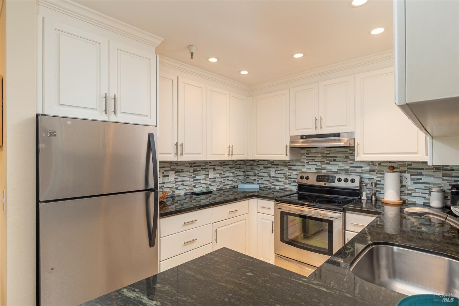 100 Thorndale Dr #243