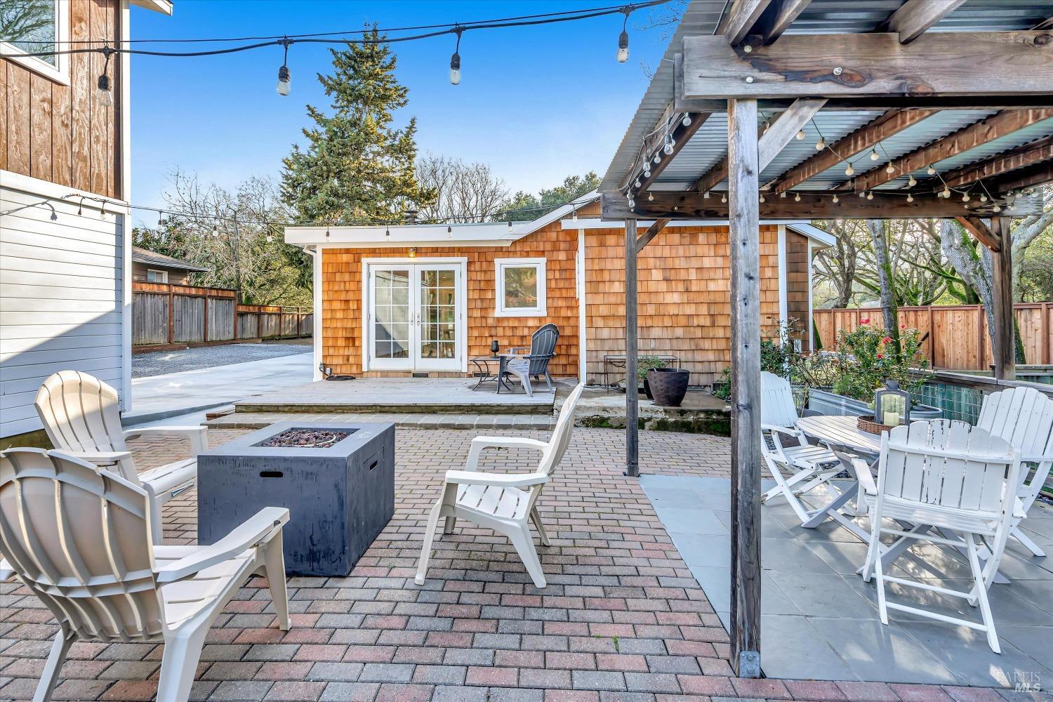 1830 indian Valley Rd