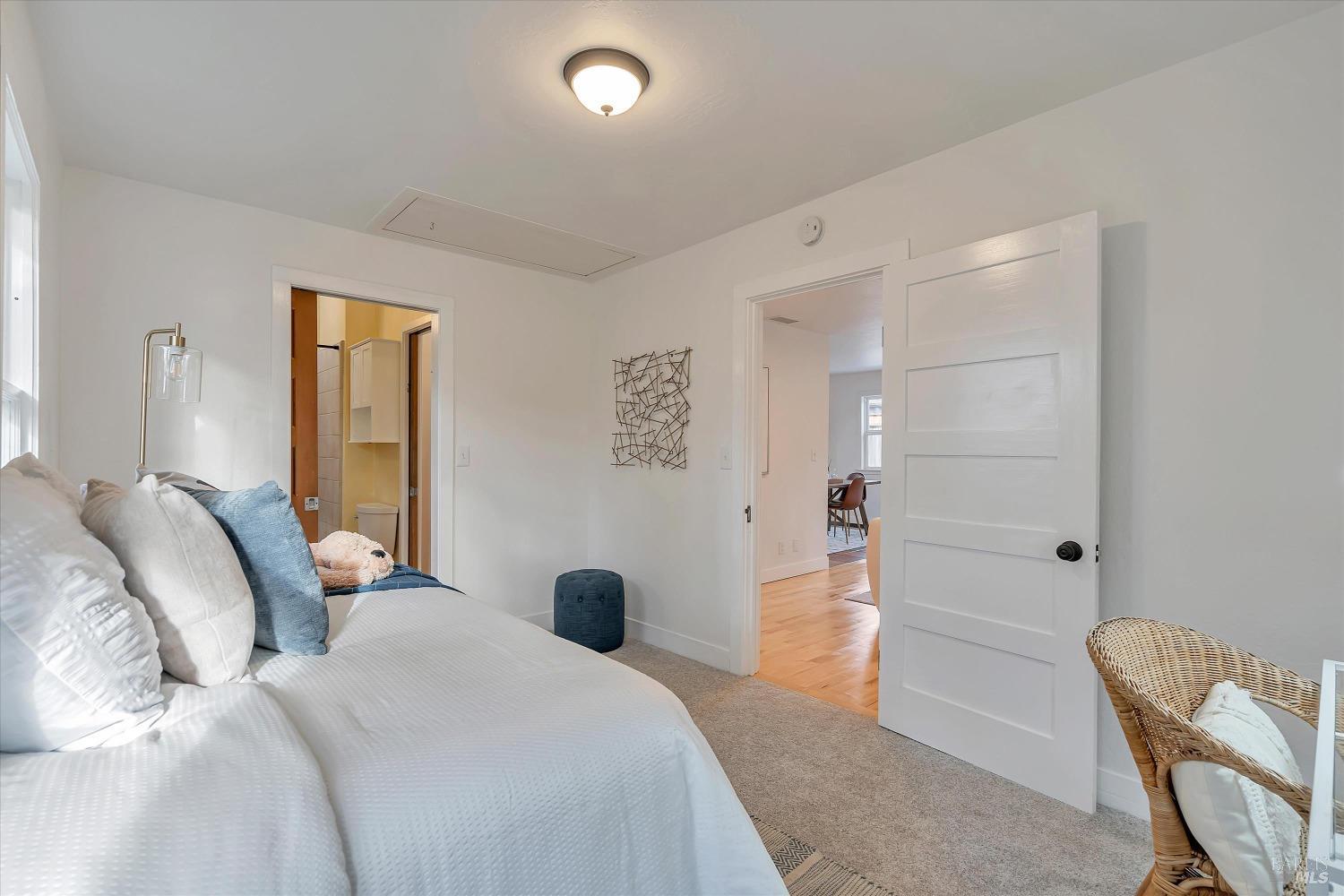 1830 indian Valley Rd