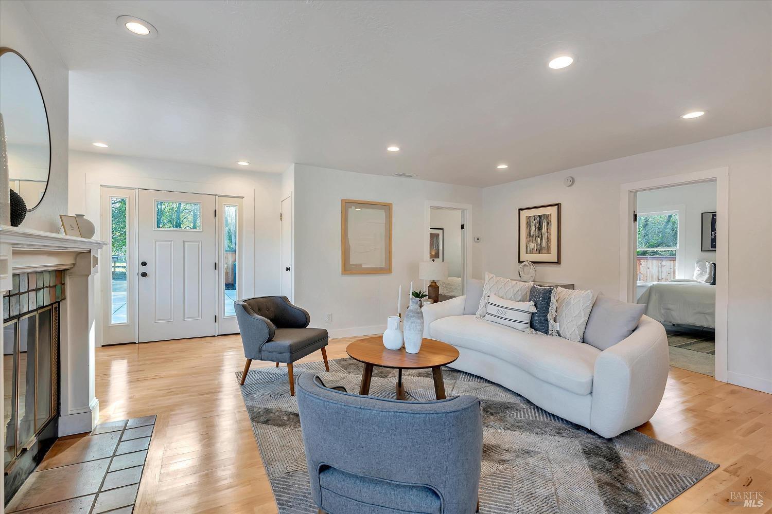 1830 indian Valley Rd