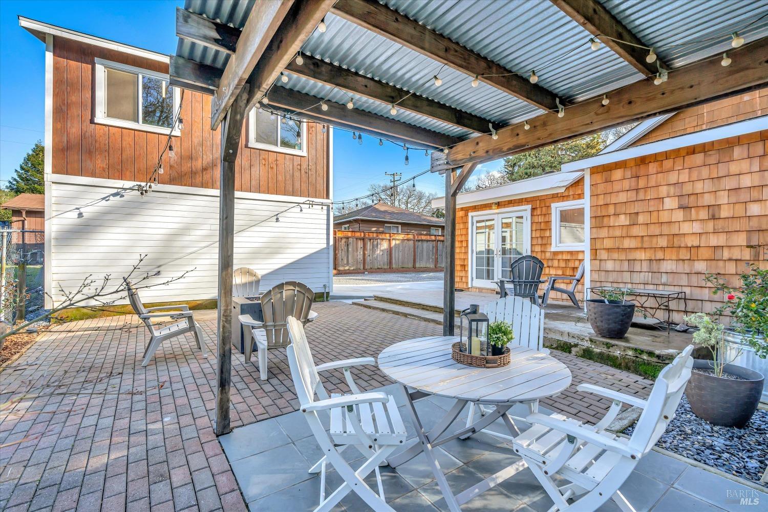 1830 indian Valley Rd