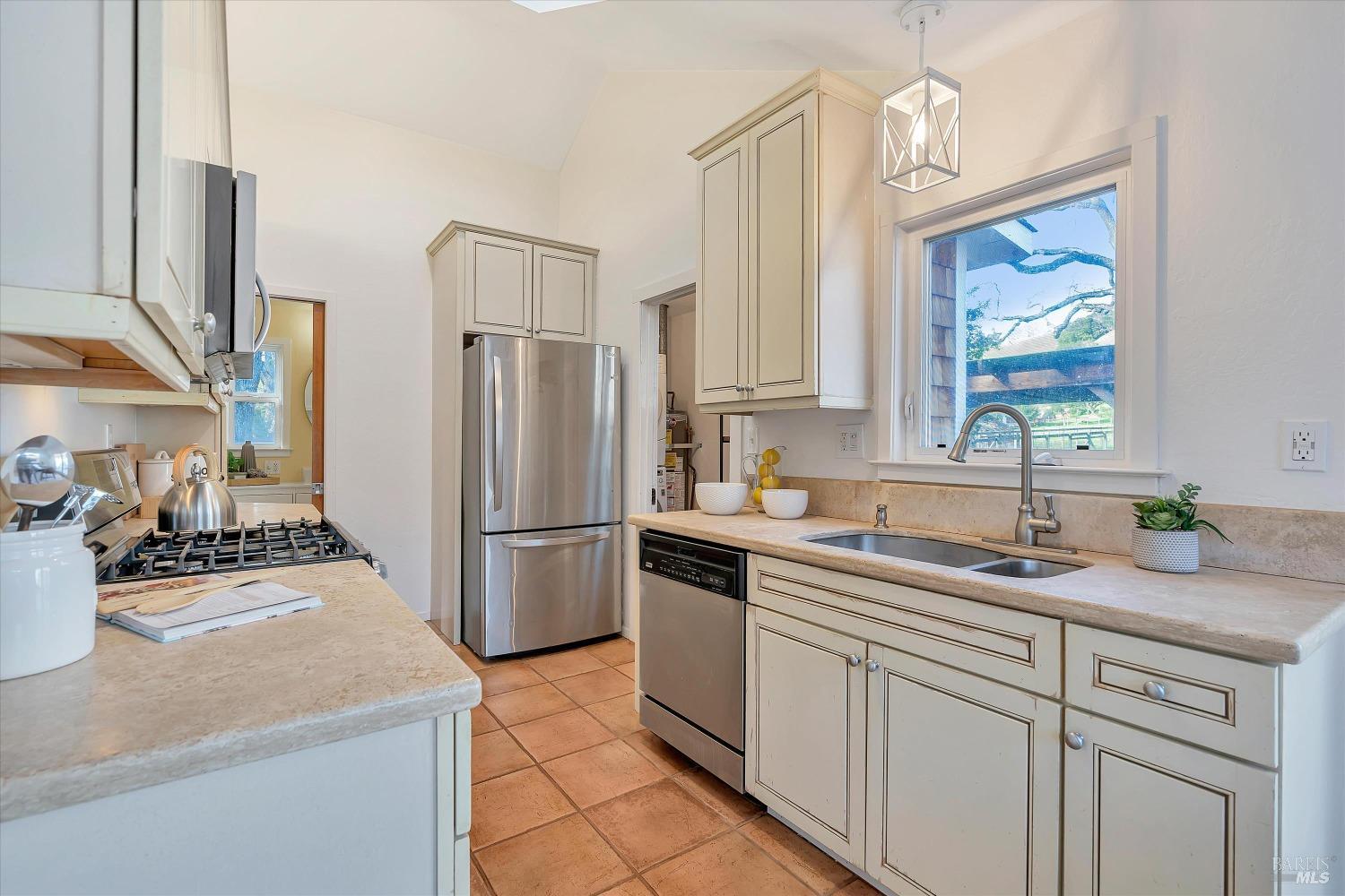 1830 indian Valley Rd