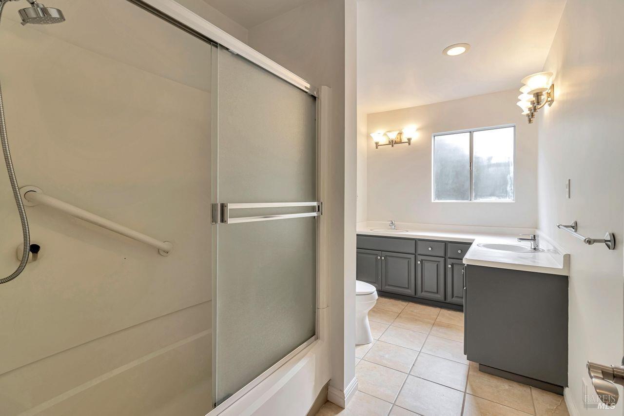 6261-6261 Melville Dr