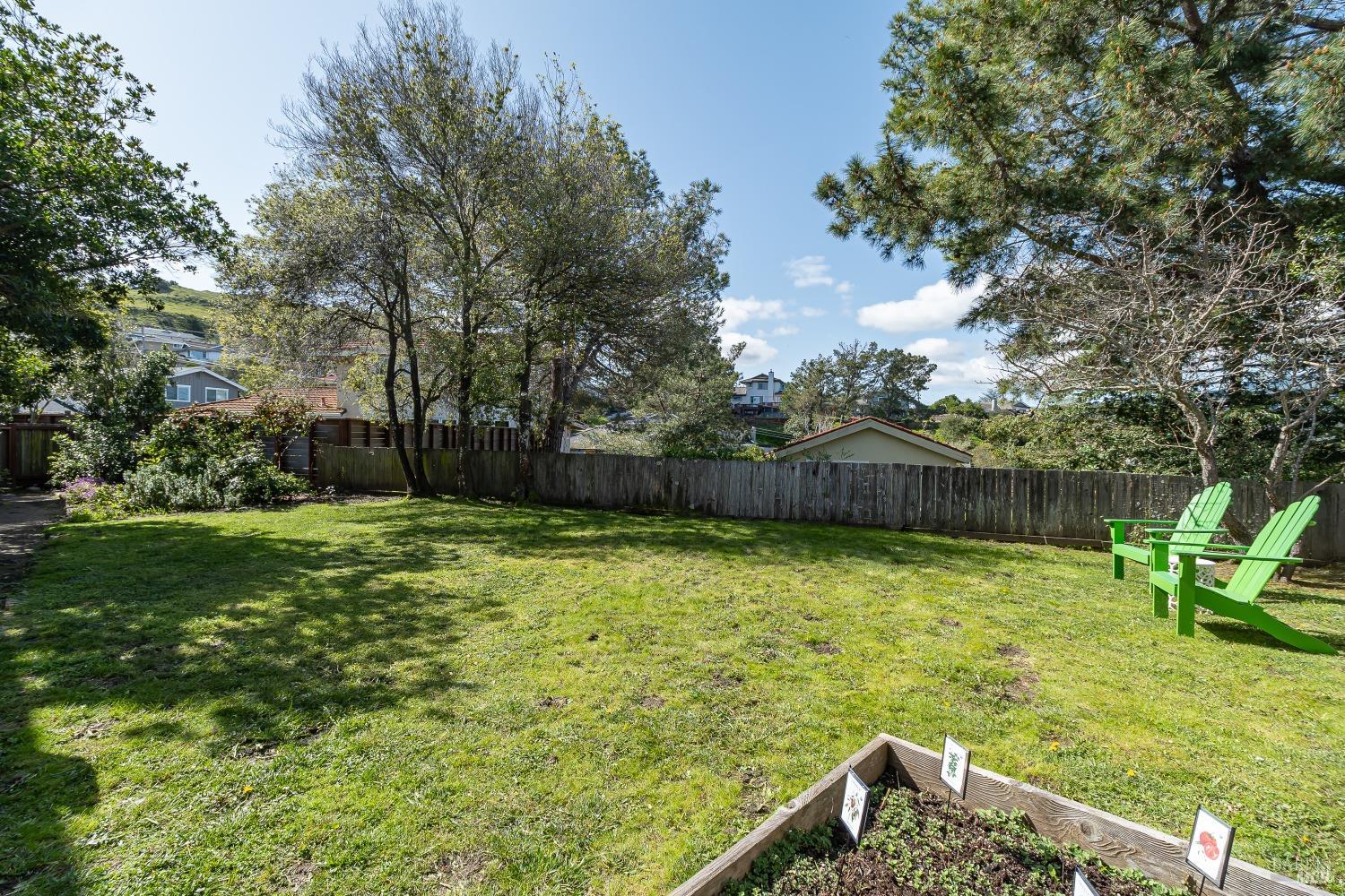 245 Balclutha Dr