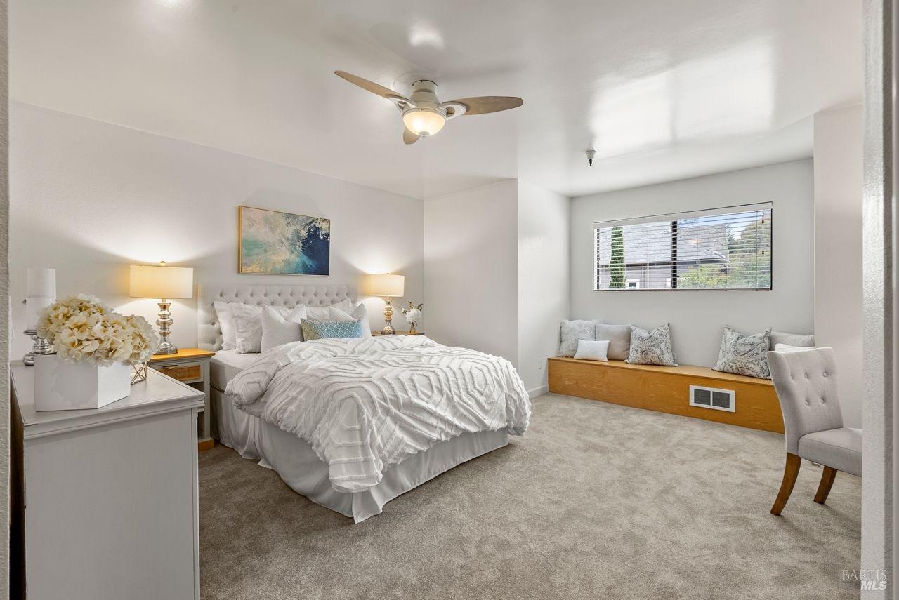 720 Petaluma Blvd S #6